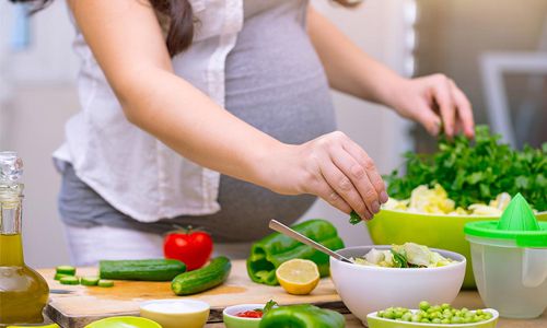 Perhatikan asupan makanan dan sesuaikan dengan vitamin yang hendak dipilih Perhatikan asupan makanan dan sesuaikan dengan vitamin yang hendak dipilih