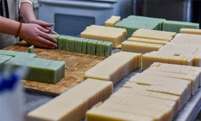 Periksa Betul Komposisi dari Setiap Produk Periksa Betul Komposisi dari Setiap Produk