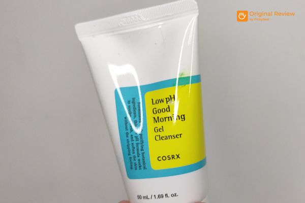 COSRX Low pH Good Morning Gel Cleanser - Display 1