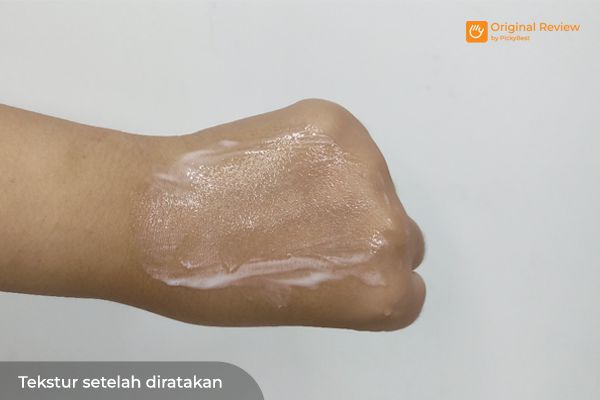 Somethinc Low pH Gentle Cleanser - Texture (After)